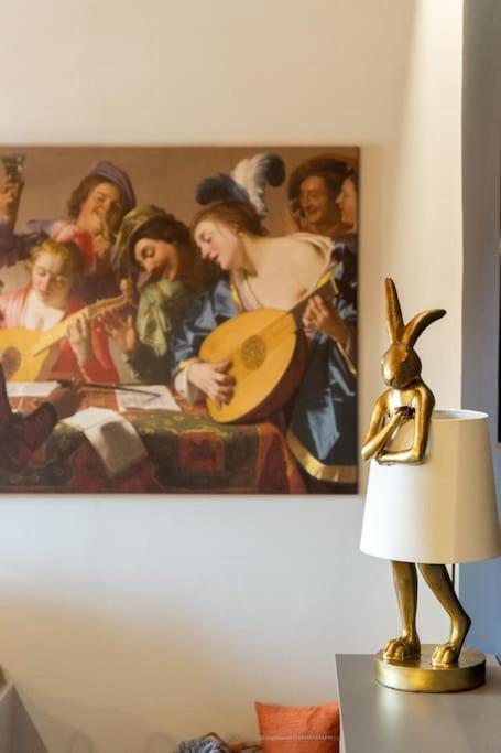 Villa Aiolia Kondoyenádha エクステリア 写真